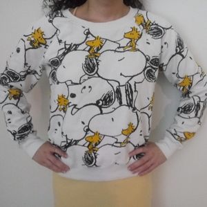 PEANUTS Snoopy Sweater